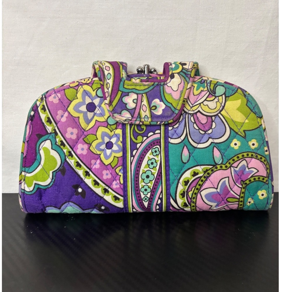 Vera Bradley Priscilla Pink Paisley Quilted Kisslock Wallet Clutch Card Holder